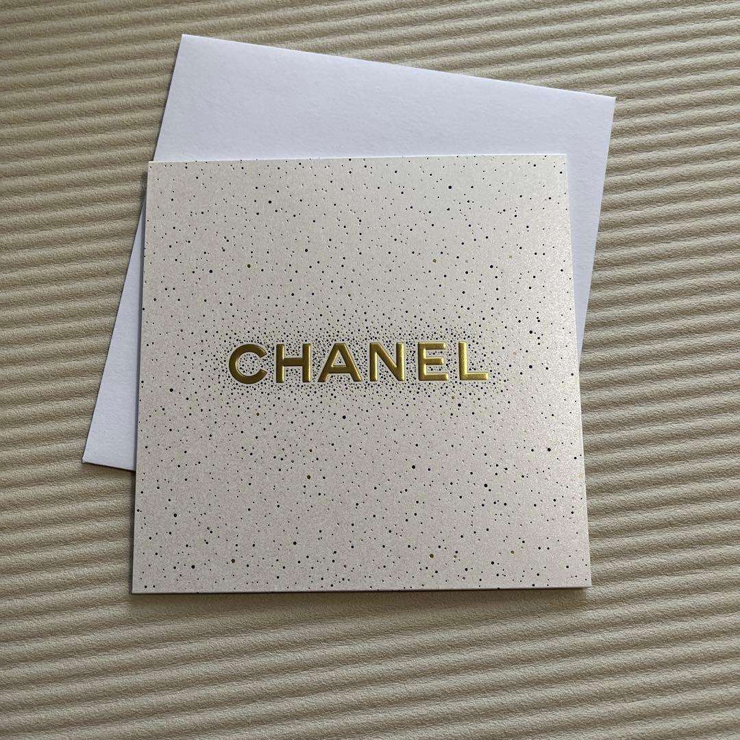 CHANEL レ ヌフ オンブル コメット　847