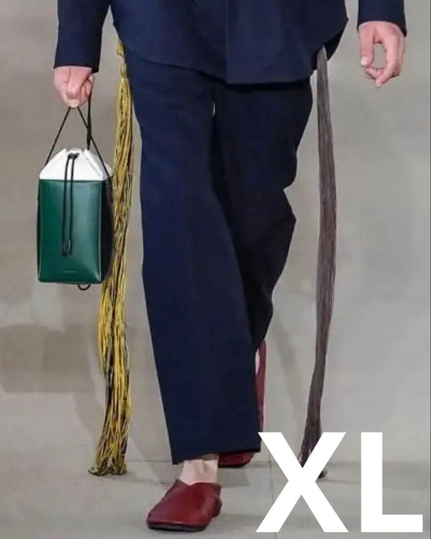 美品　XLサイズ　JIL SANDERタッセルスウェット　ブラック