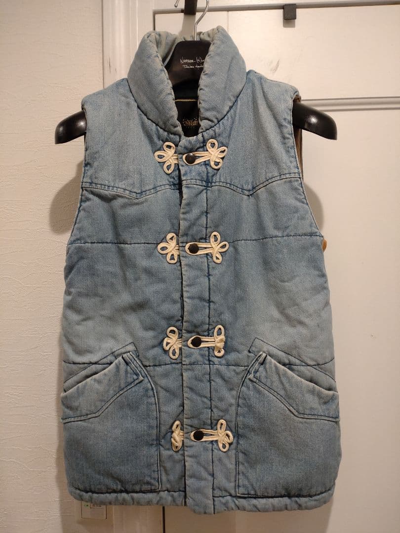 【サスクワァッチファブリックスSASQUATCHfabrix】ダウンベストＭ