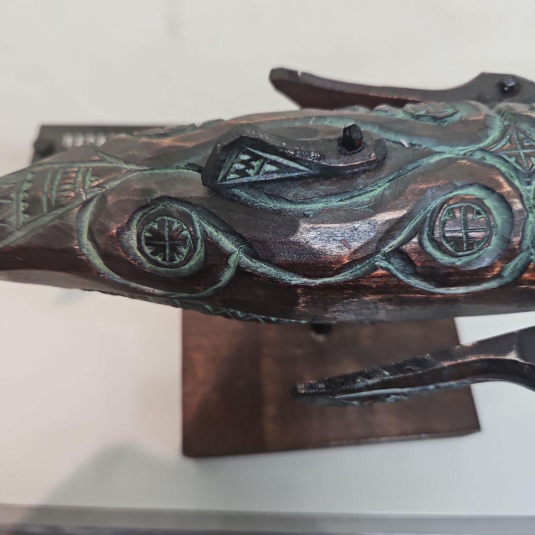 阿部紀男「鯨」アイヌ文様 木彫り 丸彫り