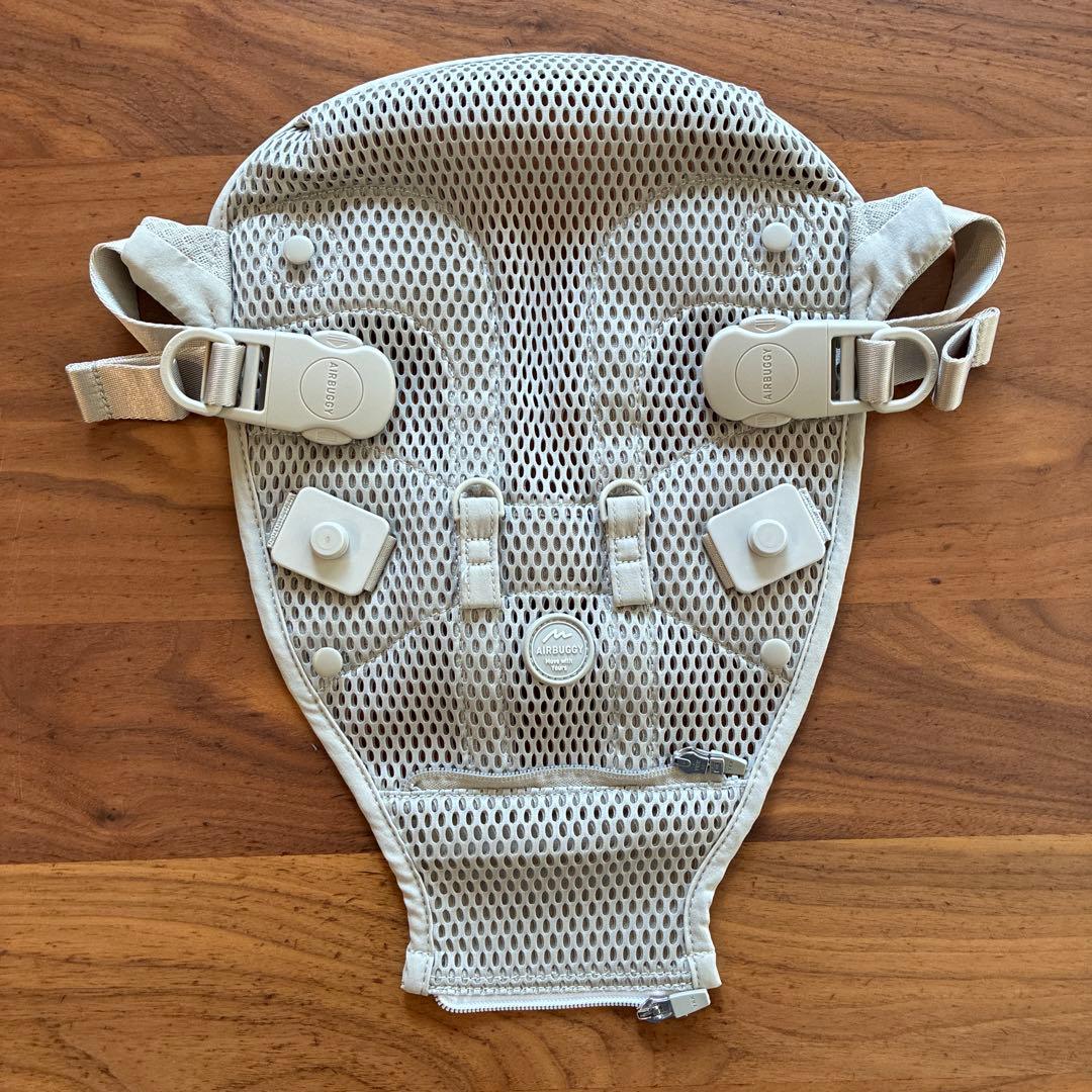 AIRBUGGY メッシュ抱っこ紐 ベージュ