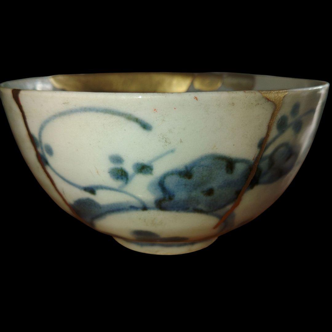 1750年～1770年代　古伊万里　雪輪草花文染付碗　金継　骨董品　見込蛇目秞剥