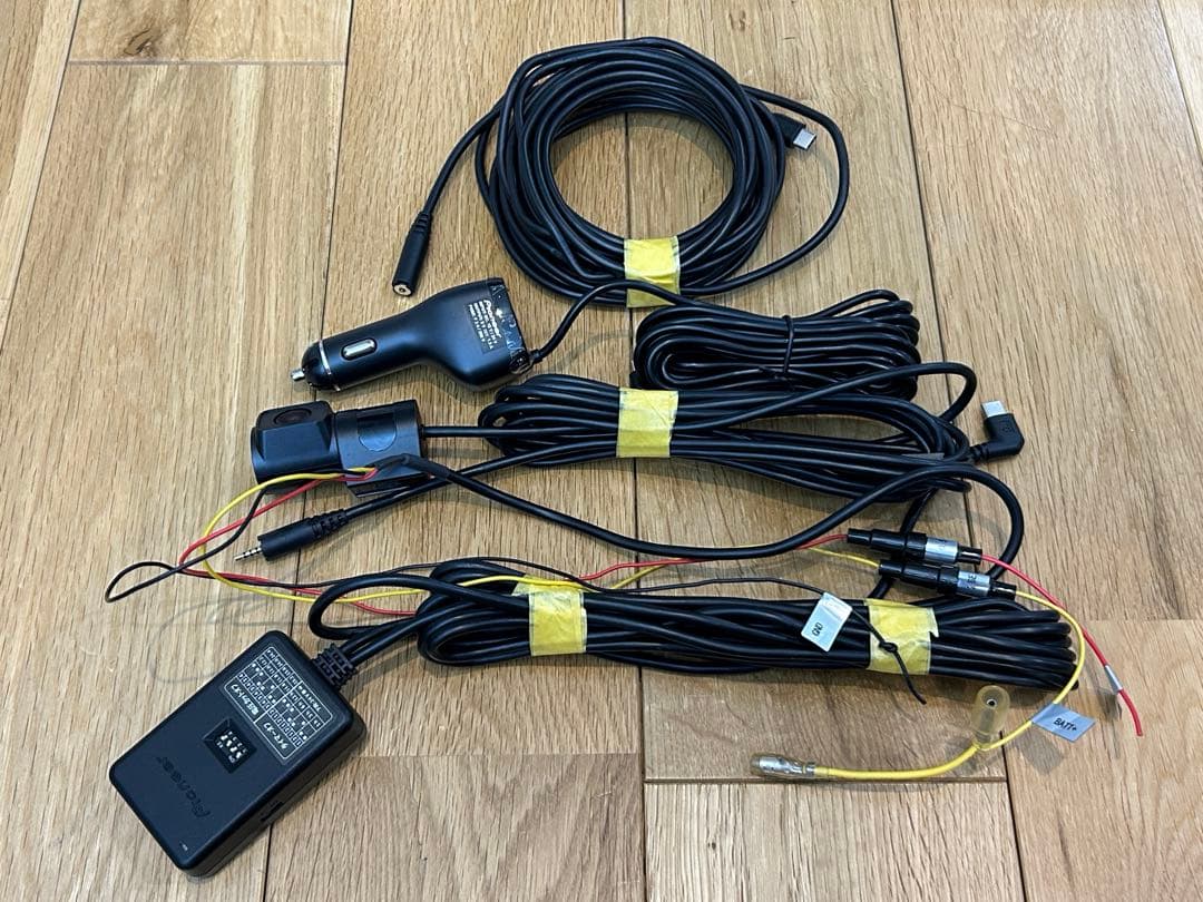 カロッツェリア ドライブレコーダー VREC-DH 301D 駐車監視配線付き