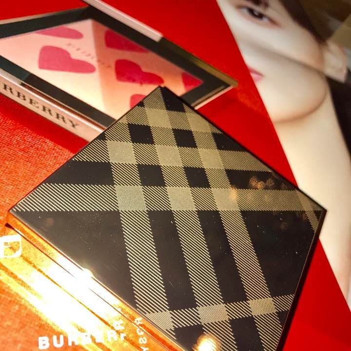 Burberry 限定ハイライト