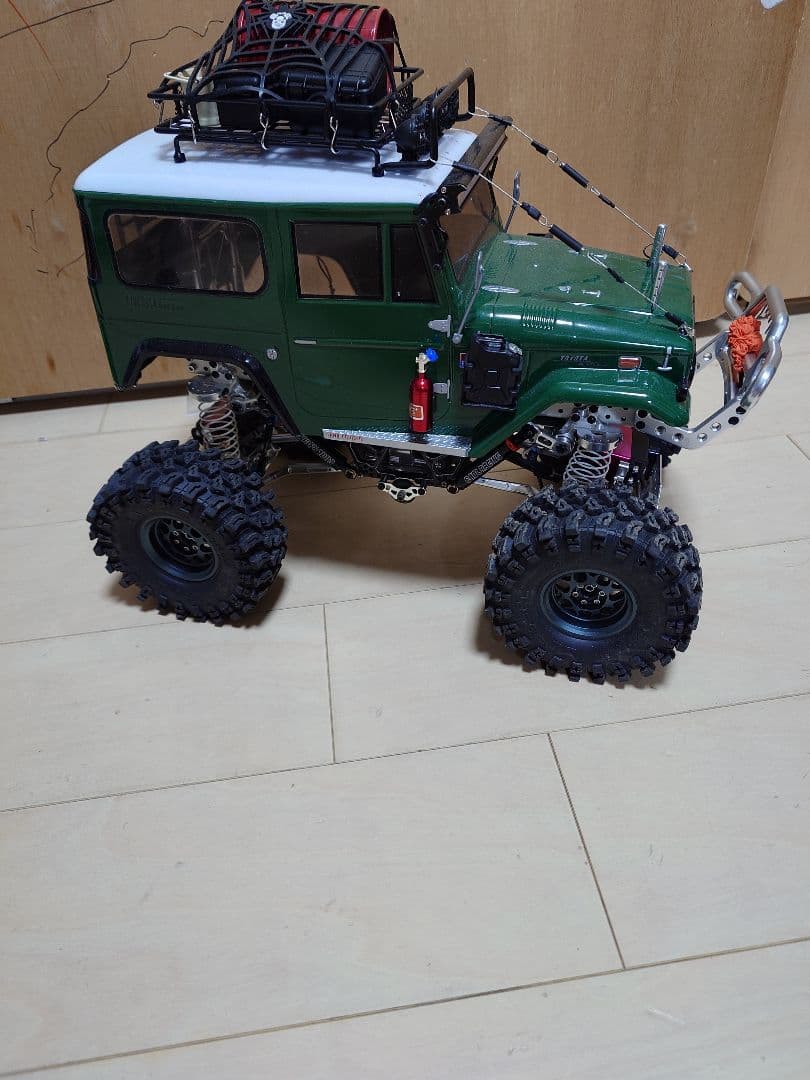 タミヤ　CR01 ランクル　フルカスタム