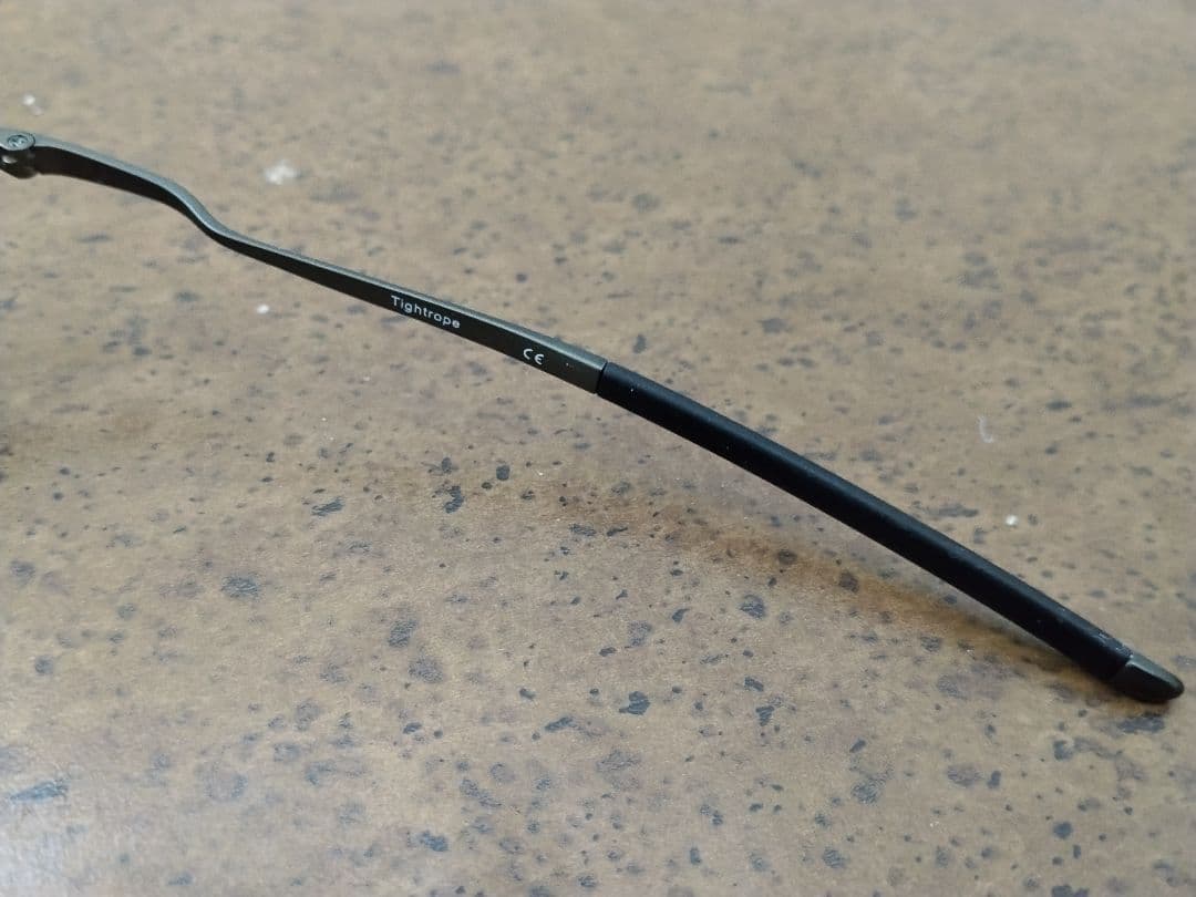 OAKLEY TIGHTROPE オークリー サングラス タイトロープ