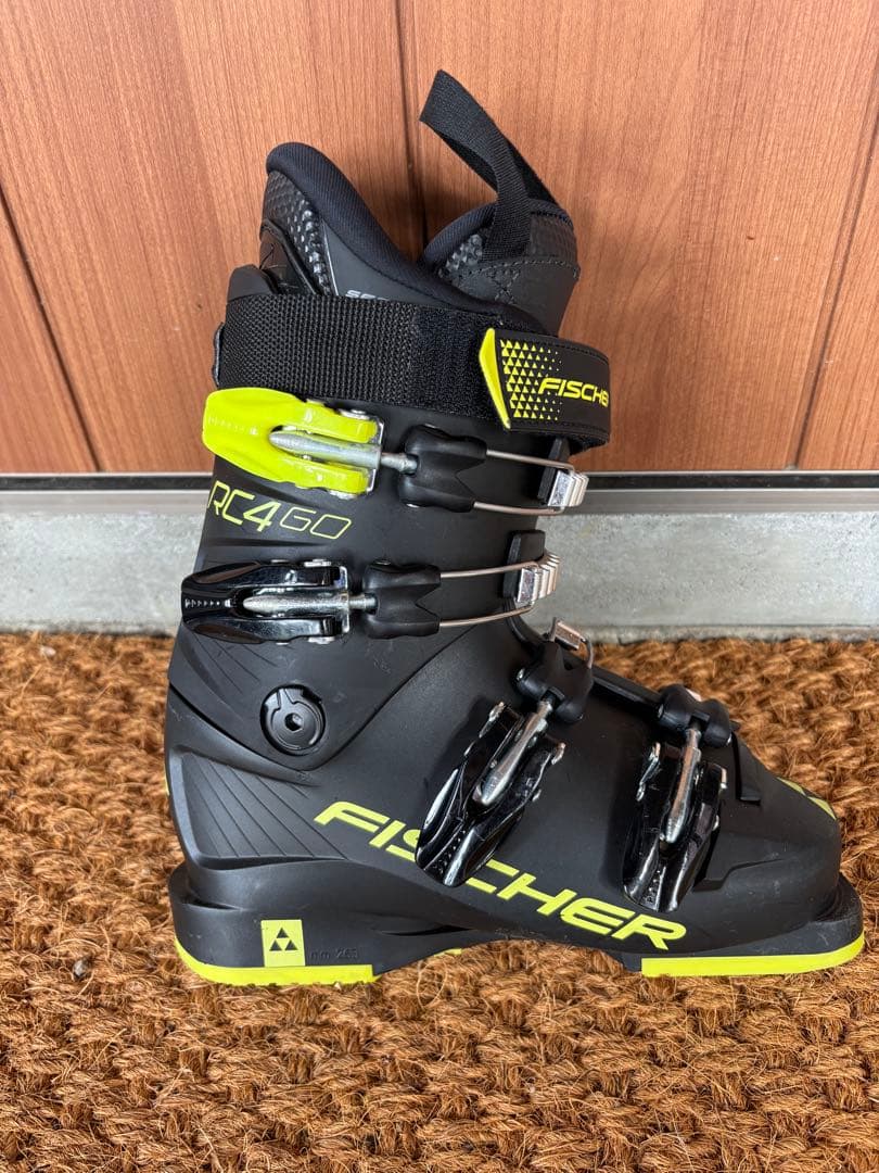 FISCHER フィッシャー RC4 60 JR. スキーブーツ 22.5cm