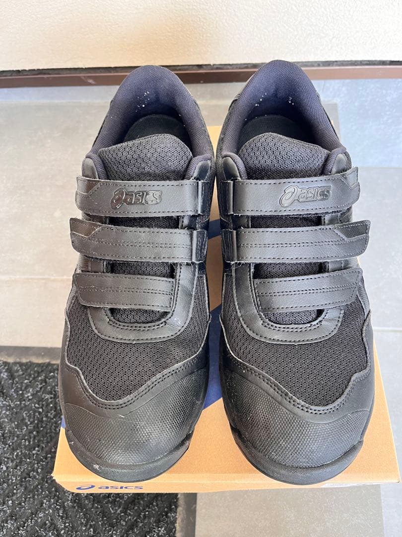 【値下げ中】asics ブラック 安全靴 28センチ ベルクロ　cp215