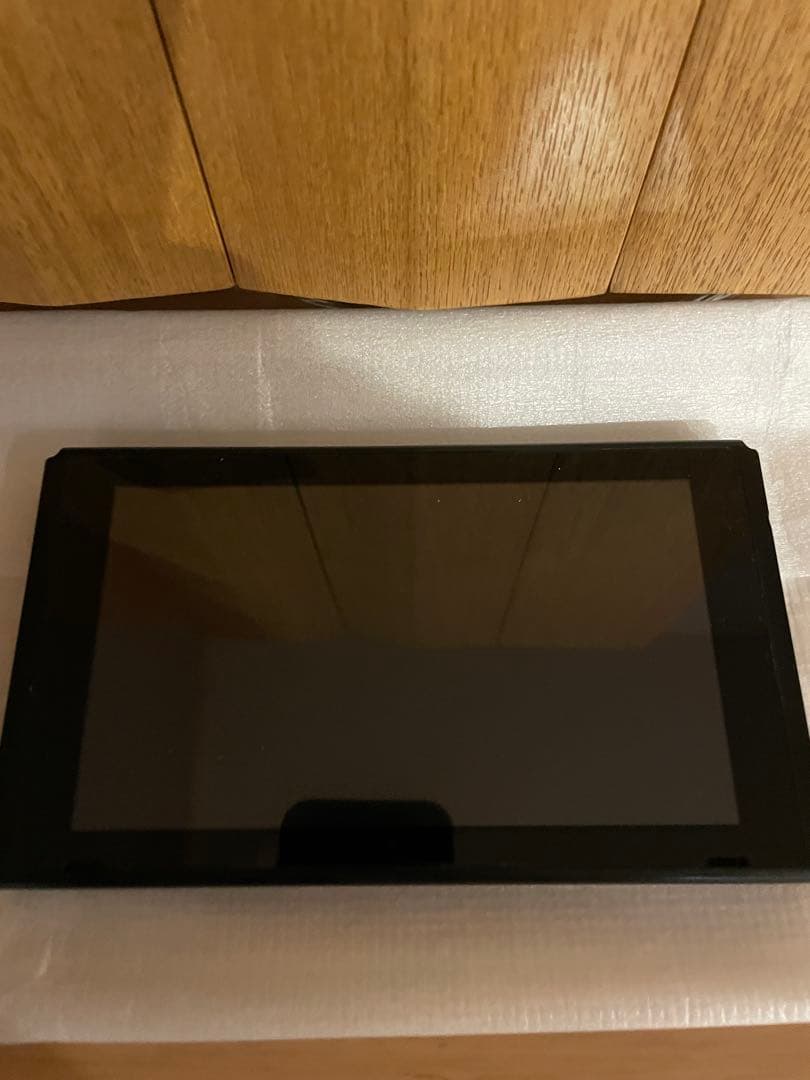 曇*様 Nintendo Switch 本体のみ 通常モデル