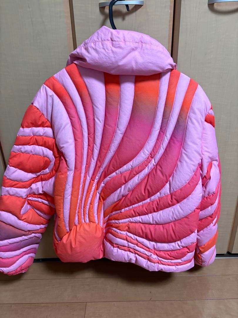 ERL サンセット ダウンジャケット ジャスティンビーバー着用