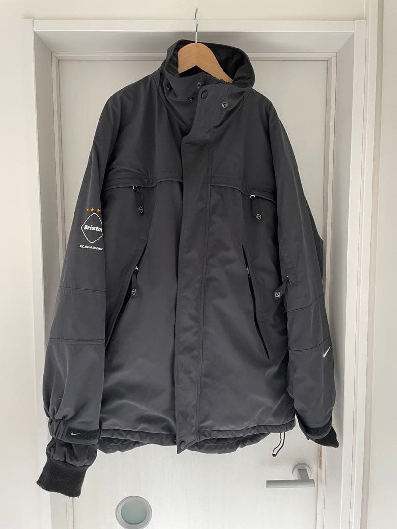 Nike F.C. Real Bristol ナイロンジャケット
