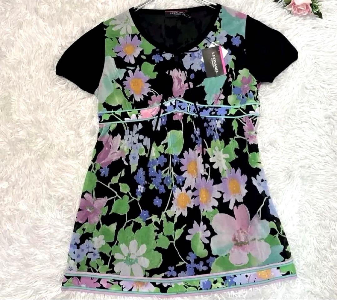 【新品タグ付き】レオナール　カンカン素材　フラワープリント 半袖　チュニック