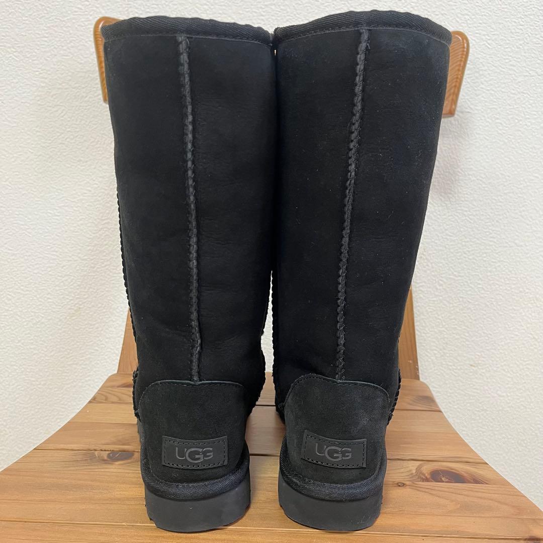 美品✨【UGG 】アグ　ムートンブーツ　ロング　クラシックトール2 黒　23㎝