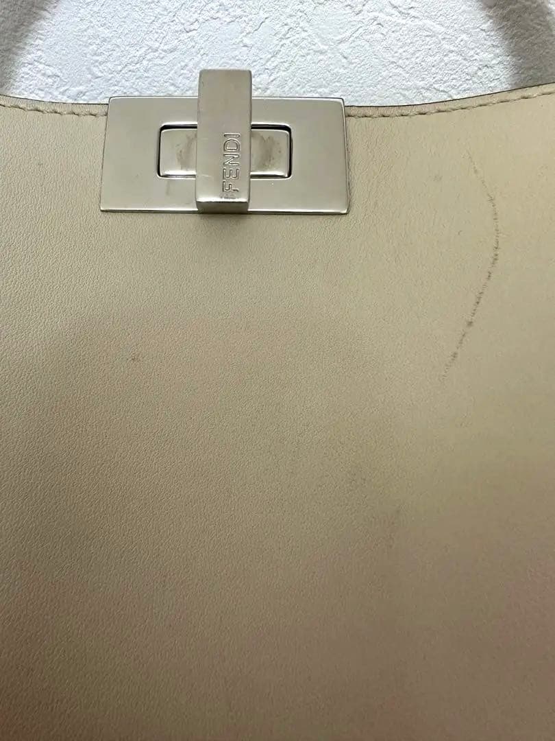 【たかちゃん】FENDI フェンディ ピーカブー