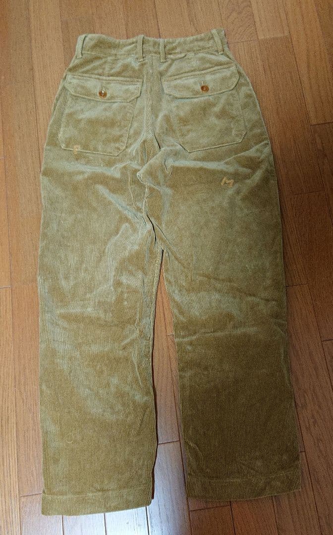 コーデュロイパンツ、MHLパンツ2点