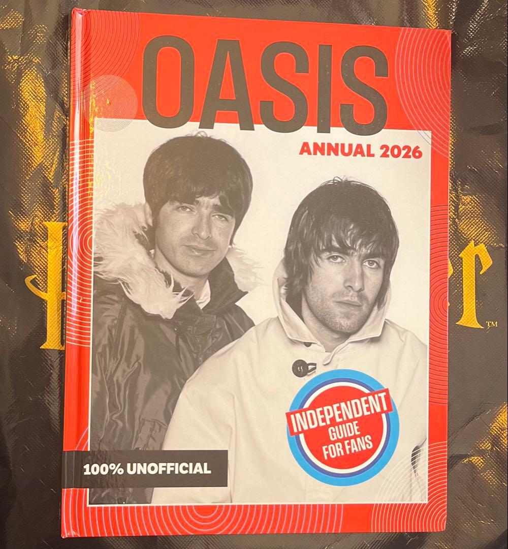 【日本未発売】【現地入手】 Oasis ファンブック 2026 イギリス限定