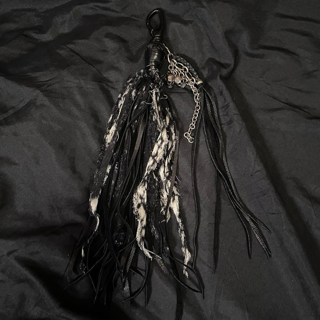 kmrii feather hook SKULL leather キーホルダー