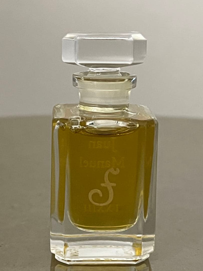 フエギア　プーラエッセンシア　フアン マヌエル