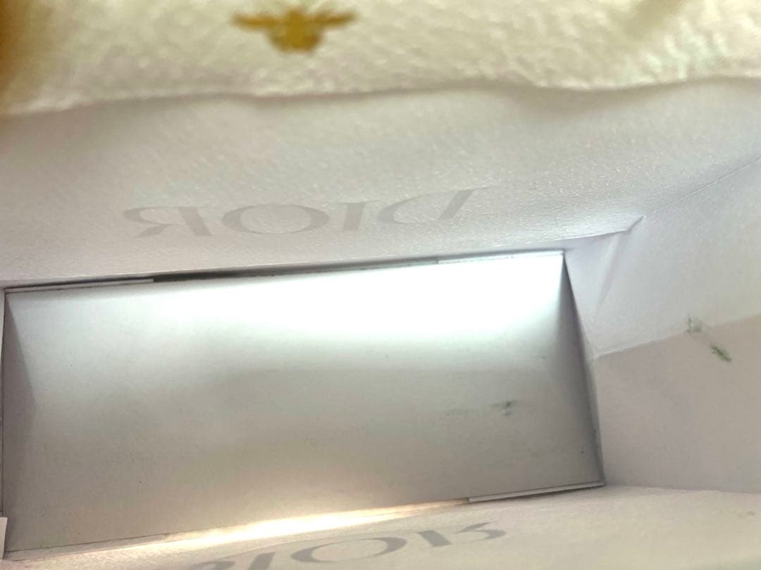 ディオール 限定品 ルボーム & スノー UVシールド トーンアップ５０＋　新品