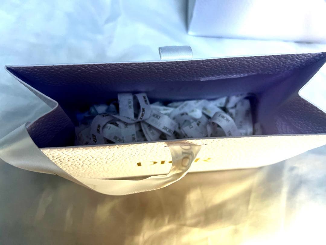 ディオール 限定品 ルボーム & スノー UVシールド トーンアップ５０＋　新品