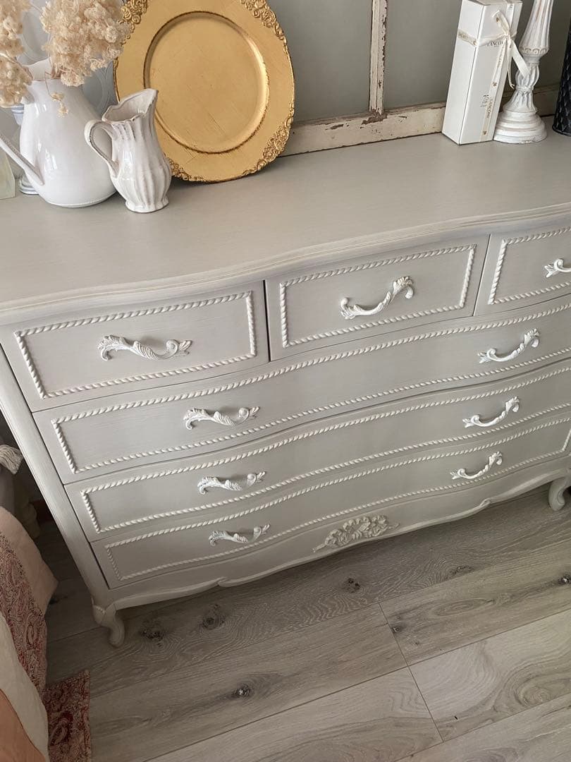 フランスアンティーク調チェスト