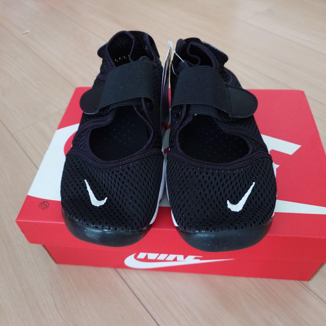 mmkさま　NIKE エアリフト　23.5　黒