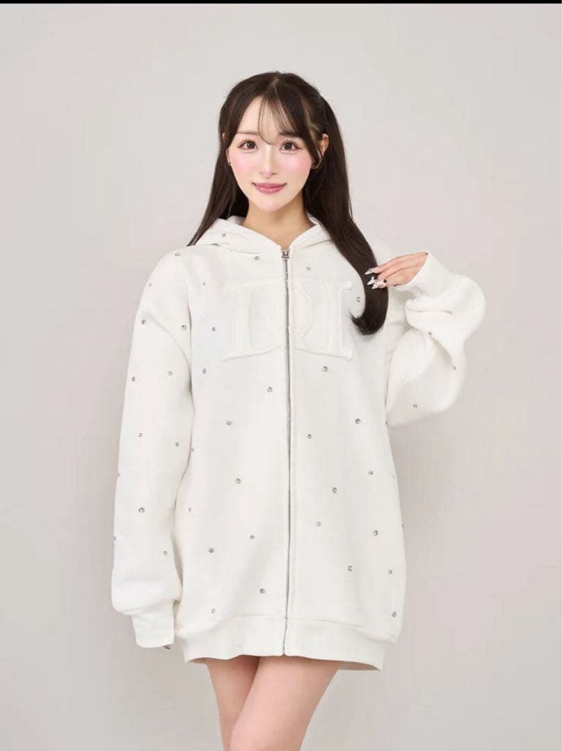 ダーリッチ ホワイト DDロゴビジュージップパーカー フリー