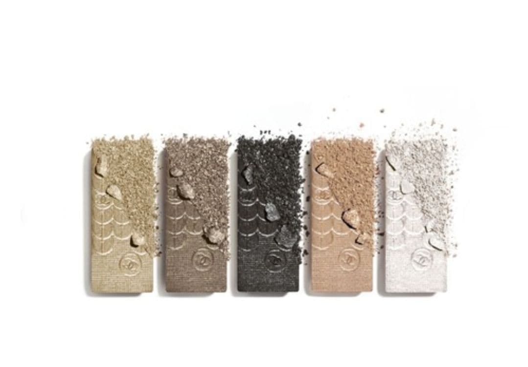 CHANEL＊ルミエール　グラフィック＊　アイシャドウ限定