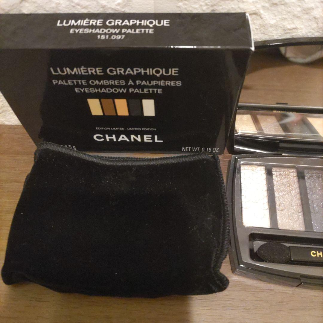 CHANEL＊ルミエール　グラフィック＊　アイシャドウ限定