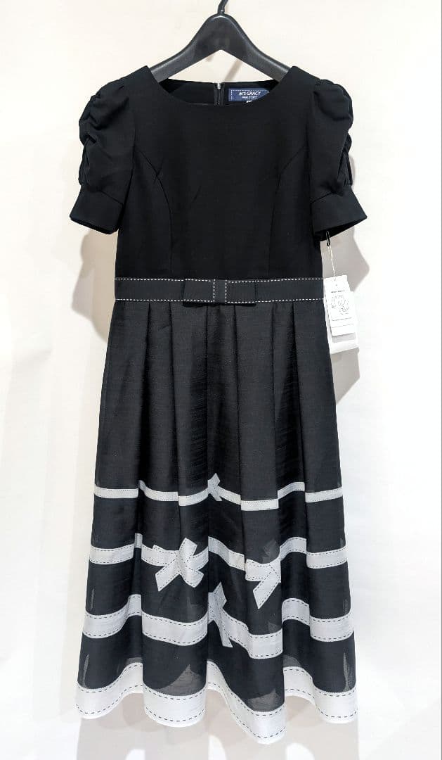 M'S GRACY エムズグレイシー ボーダーリボンプリントワンピース