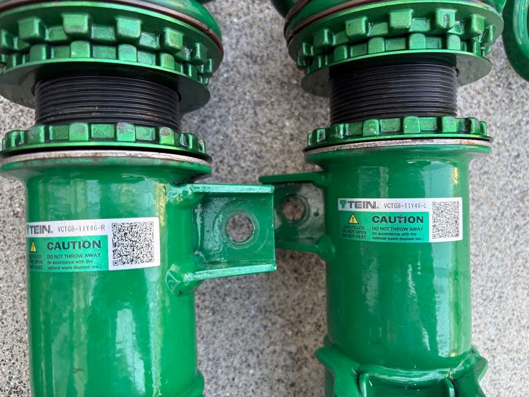 50プリウス　テイン車高調FLEX Z