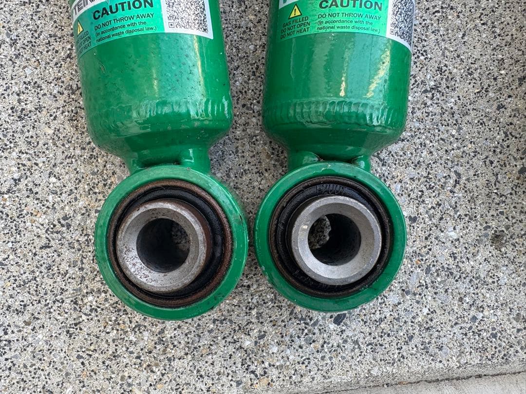 50プリウス　テイン車高調FLEX Z