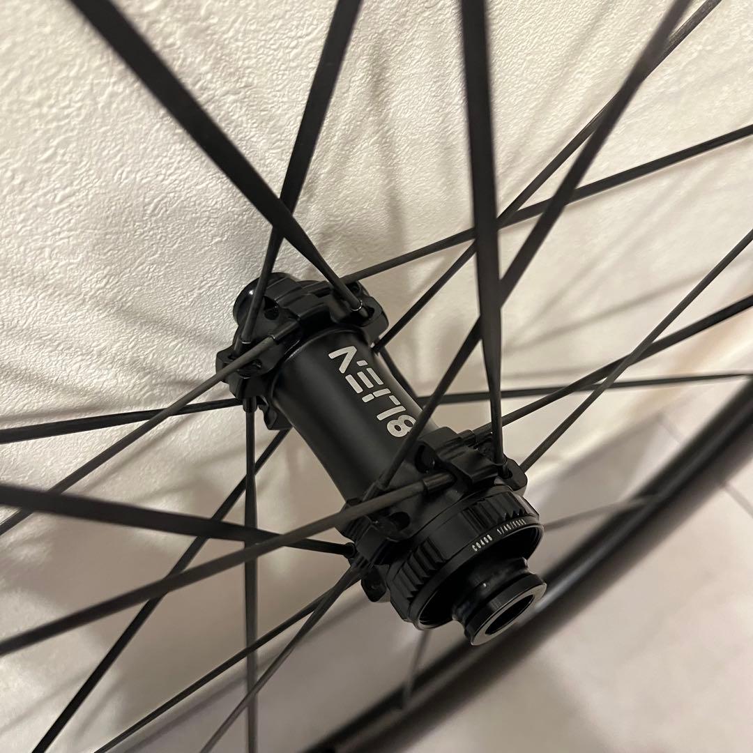 【大特価】 8lien カーボンホイール 超軽量 1180g ディープリム