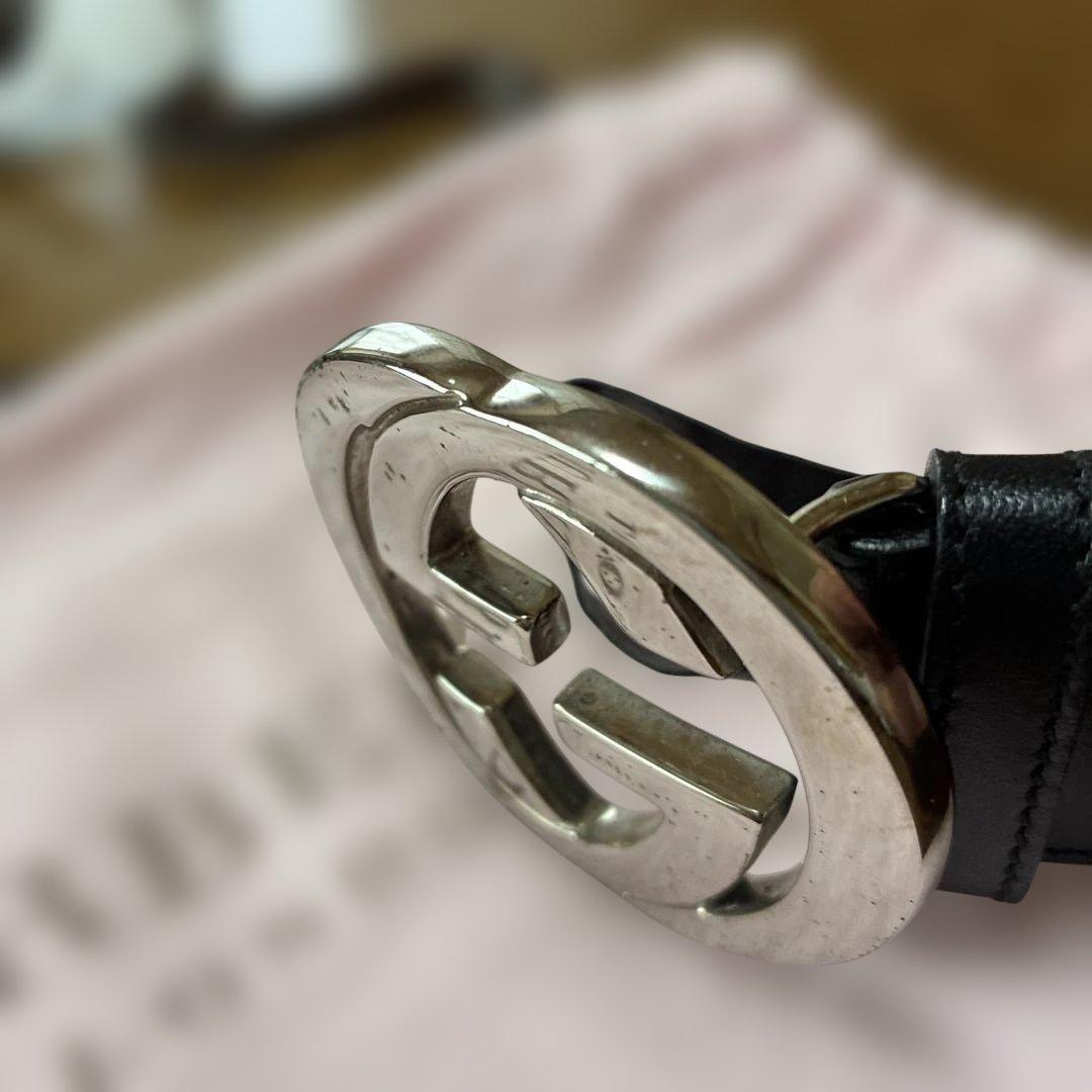 GUCCI ブラックレザーベルト ダブルGロゴ