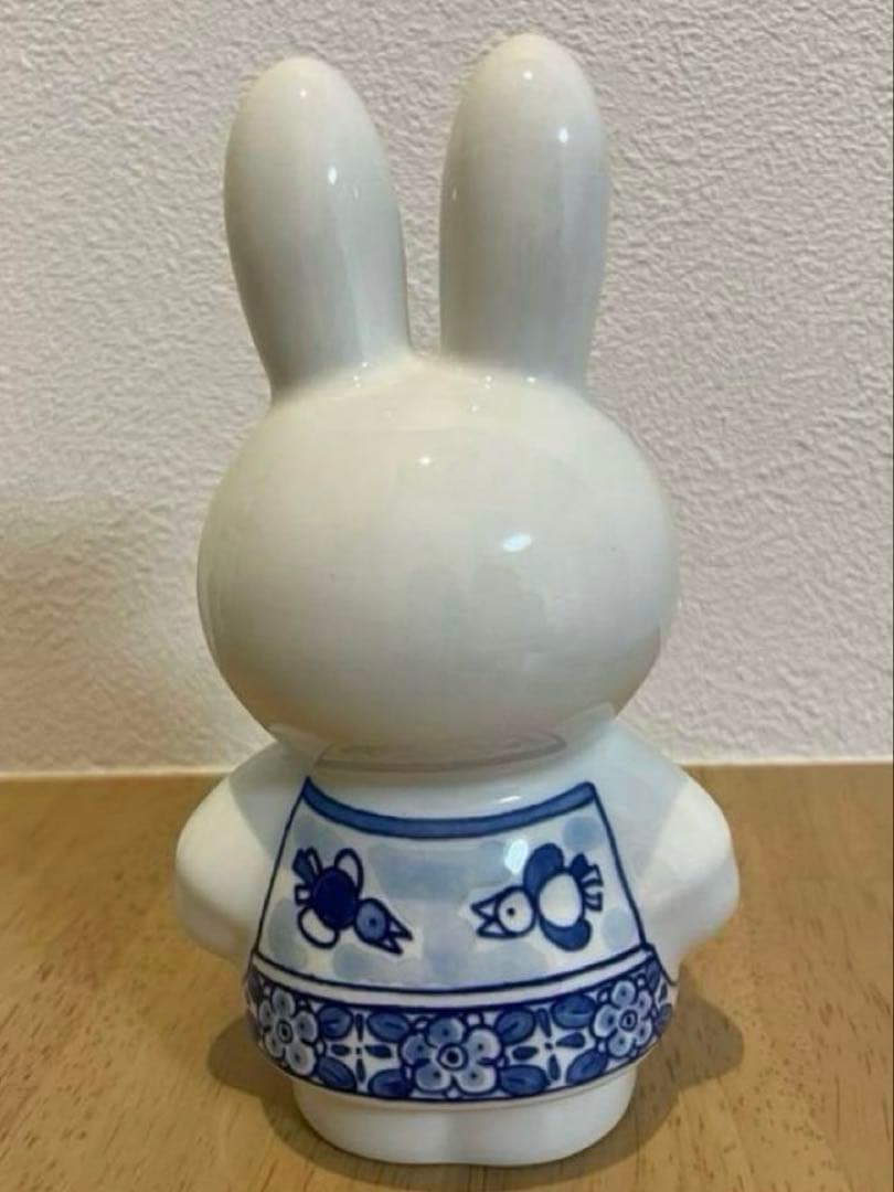 【限定品】ミッフィー　大阪関西万博　陶器　ロイヤルデルフト　スタチュー