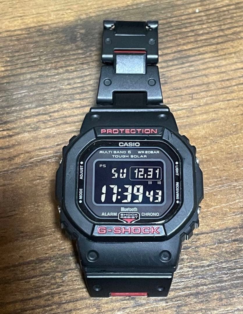 G-SHOCK GW-B5600HR　ソーラー電波時計
