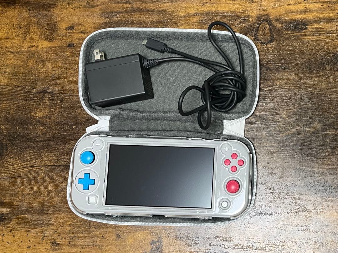 Nintendo Switch Lite ザシアン・ザマゼンタ