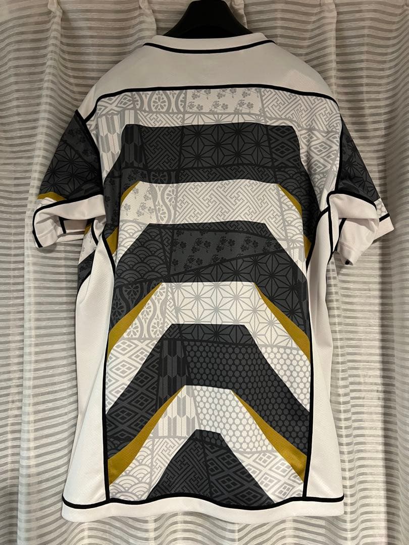 希少　限定受注品　XLサイズ　エマージングブロッサムズ　日本代表ジャージ