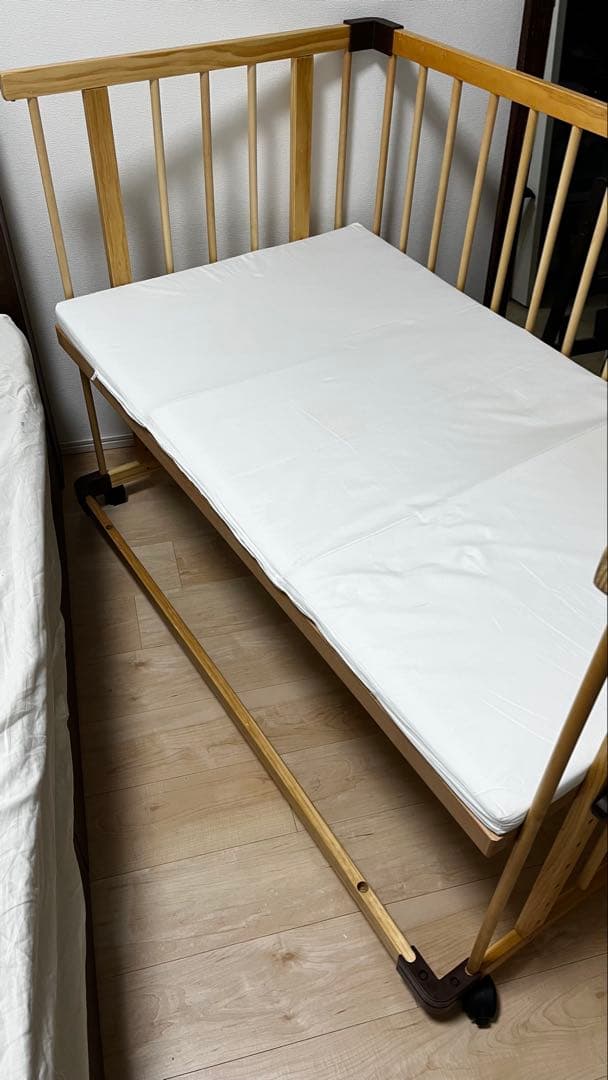 ファルスカ ベッドサイドベッド03 、敷布団、防水マット・マットレス付き