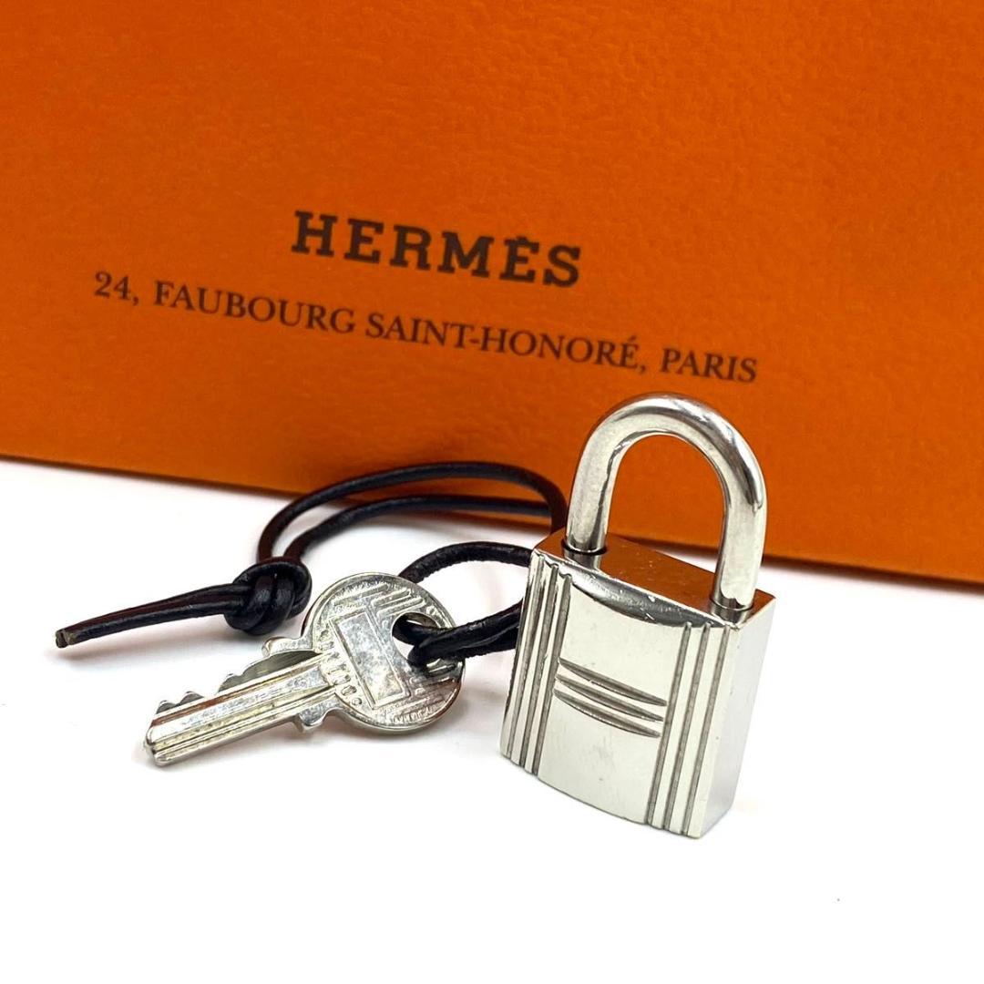 エルメス◎カデナ 南京錠 鍵 カギ シルバー キーホルダー バーキン ケリー