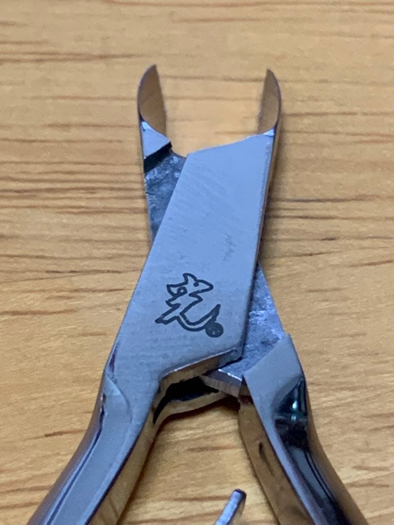 ✨ 【美品】キューティクルニッパー　光　4mm