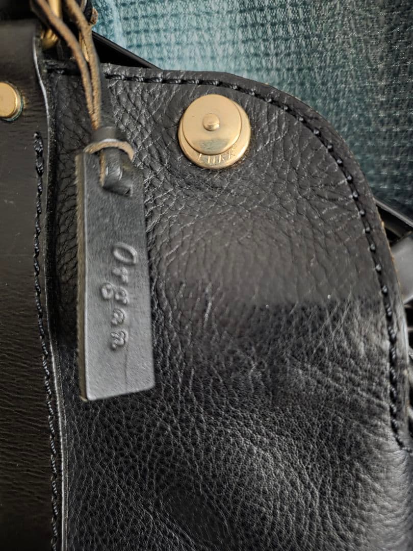 ヘルツ オルガン ドイツホックのビジネスバッグ 〈現品販売品 〉