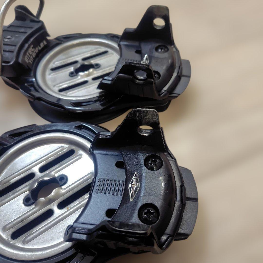 F2 Intec TitanFlex スノーボードバインディング 黒　アルペン