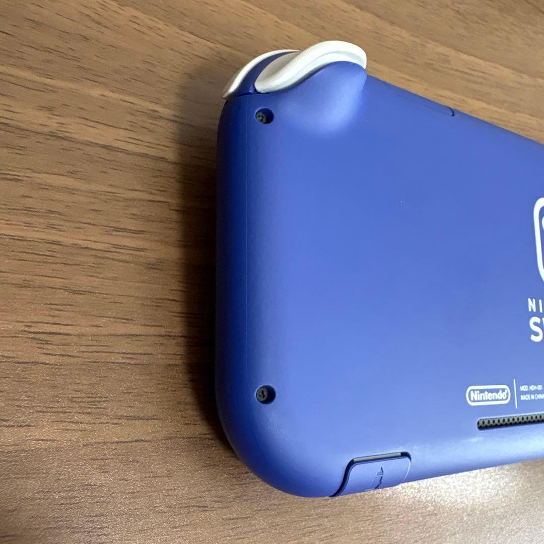 Nintendo Switch Lite ブルー 本体 充電器 ケースソフト付き