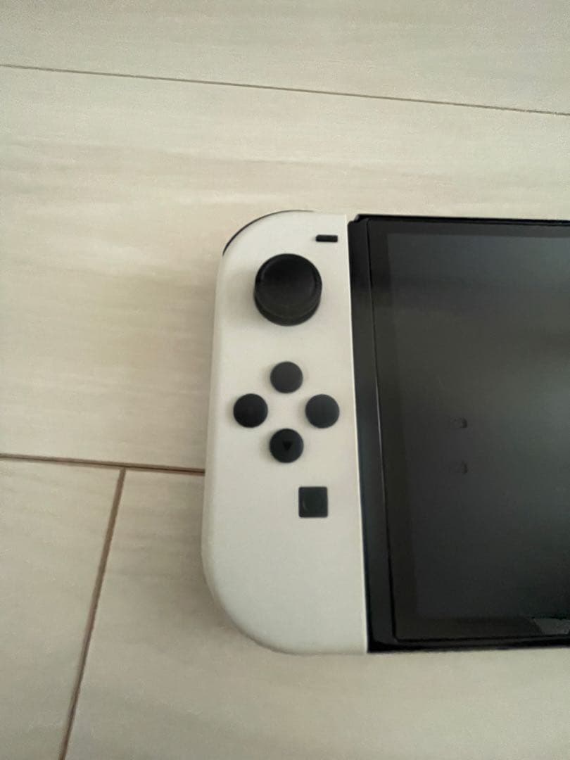 Nintendo Switch 有機ELモデル　ホワイト　周辺機器、プロコン付き