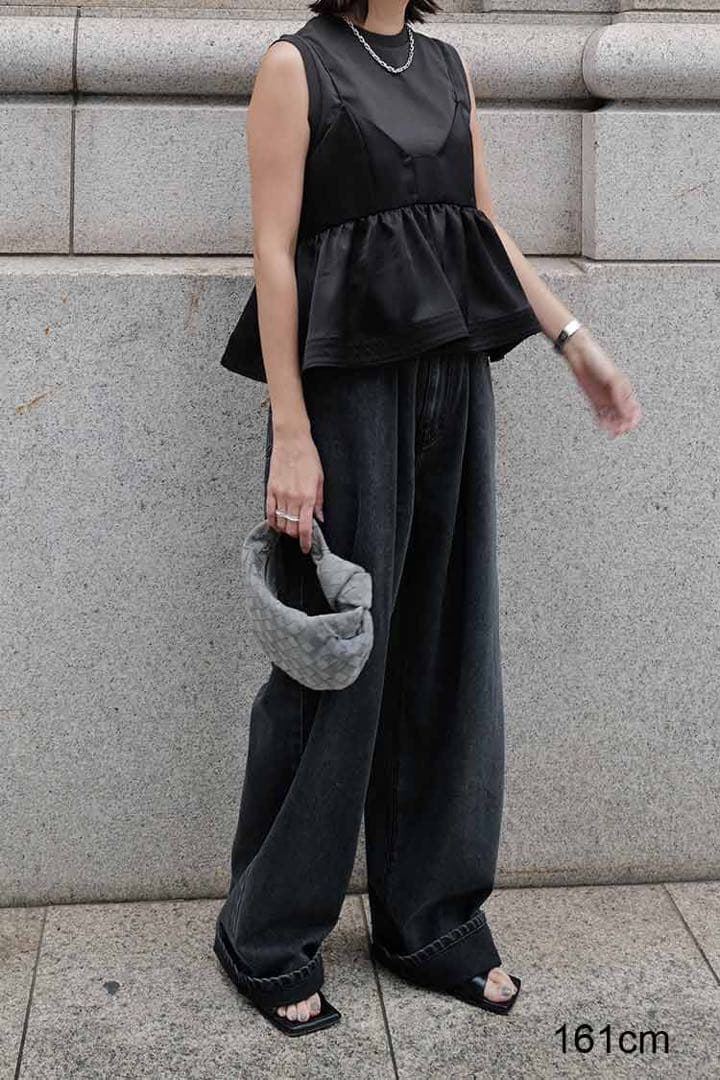 キラリ！新品未使用⭐︎machatt⭐︎ サテンフレアキャミソール