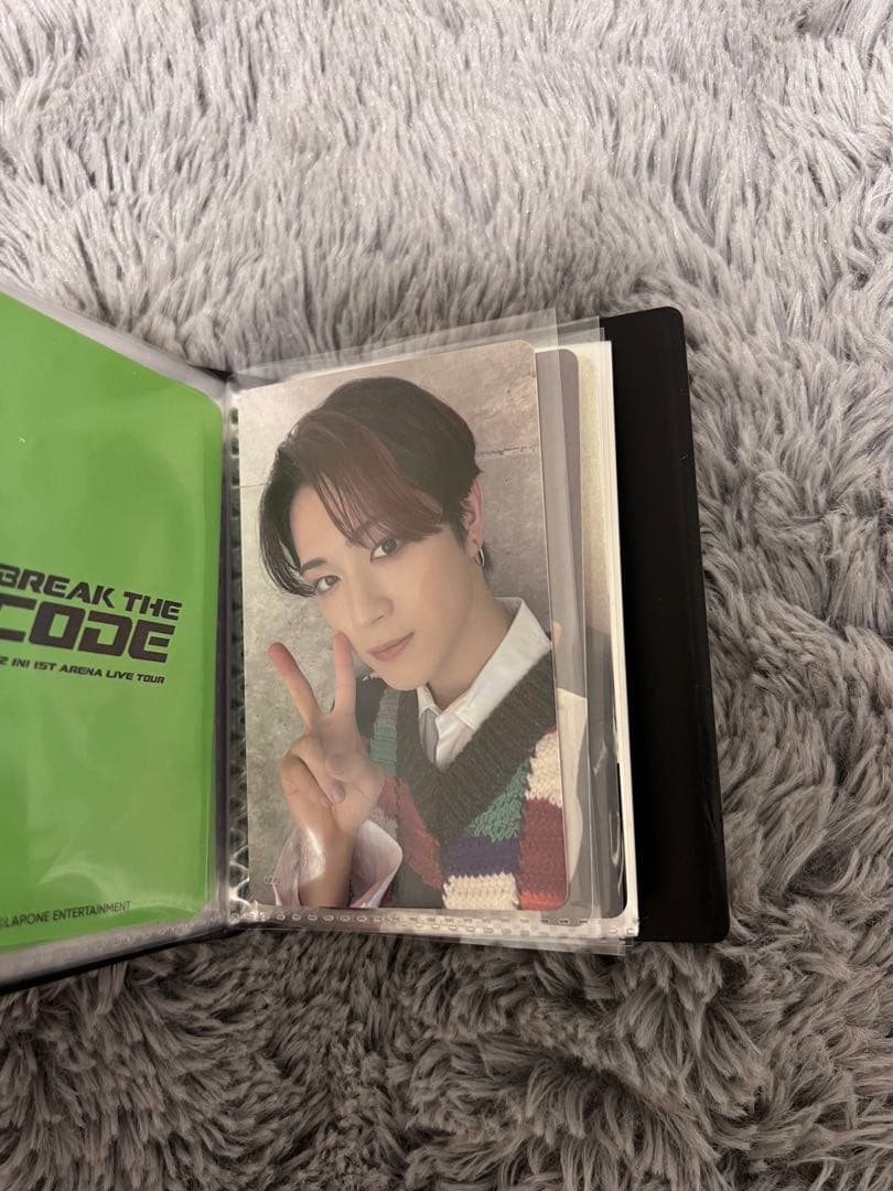 ini 佐野雄大　breakthecode トレカ全種　コレクトブック