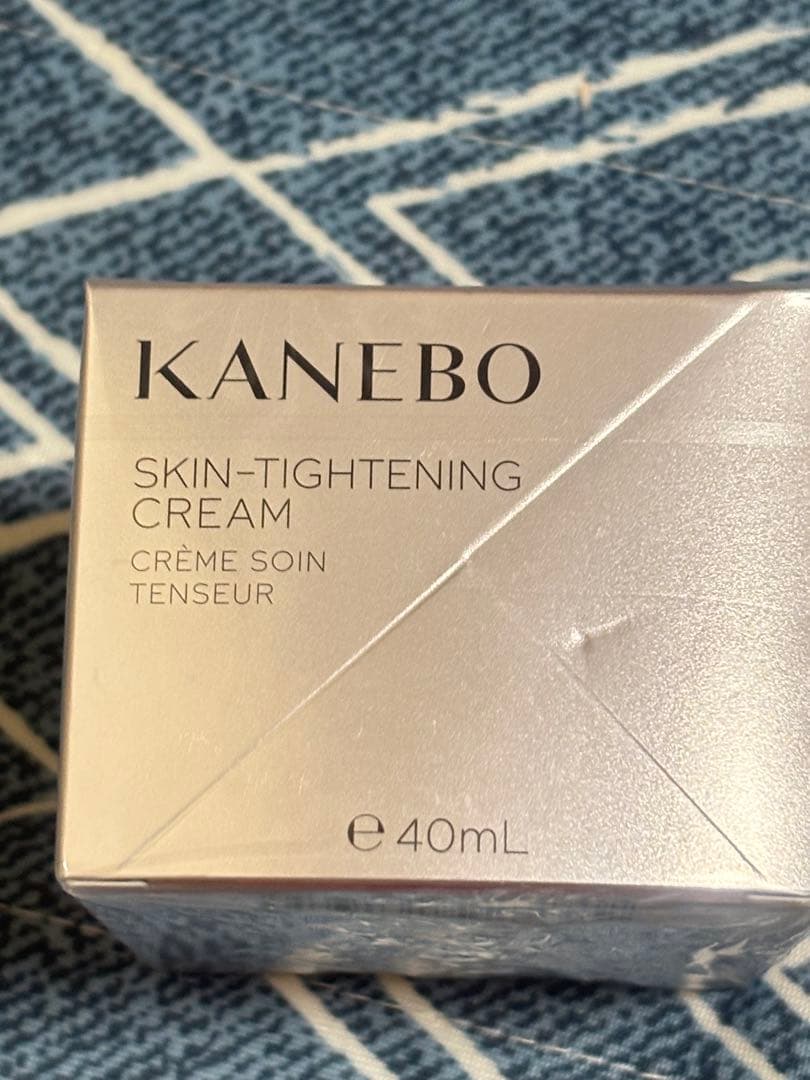 441. カネボウスキンタイトニング クリーム