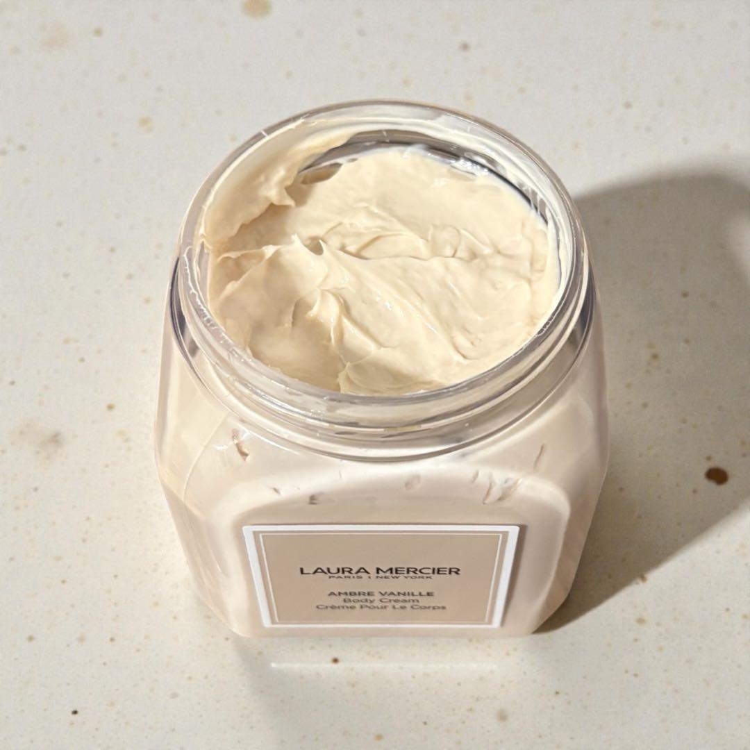 【新品未使用】ローラメルシエ アンバーバニラ ボディクリーム 340g