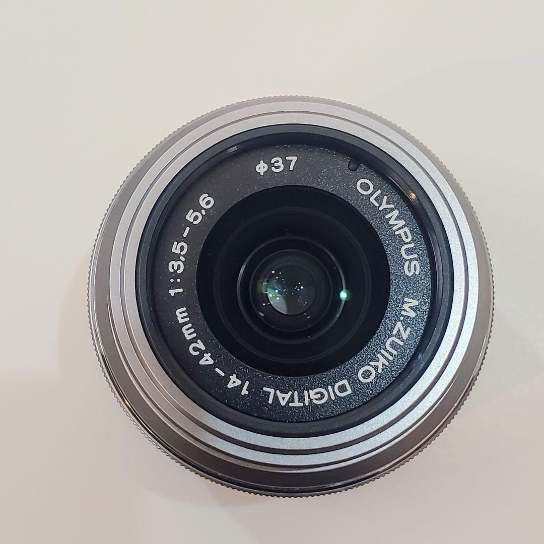 OLYMPUS ミラーレス一眼カメラ E-PM2 レンズフラッシュ付き